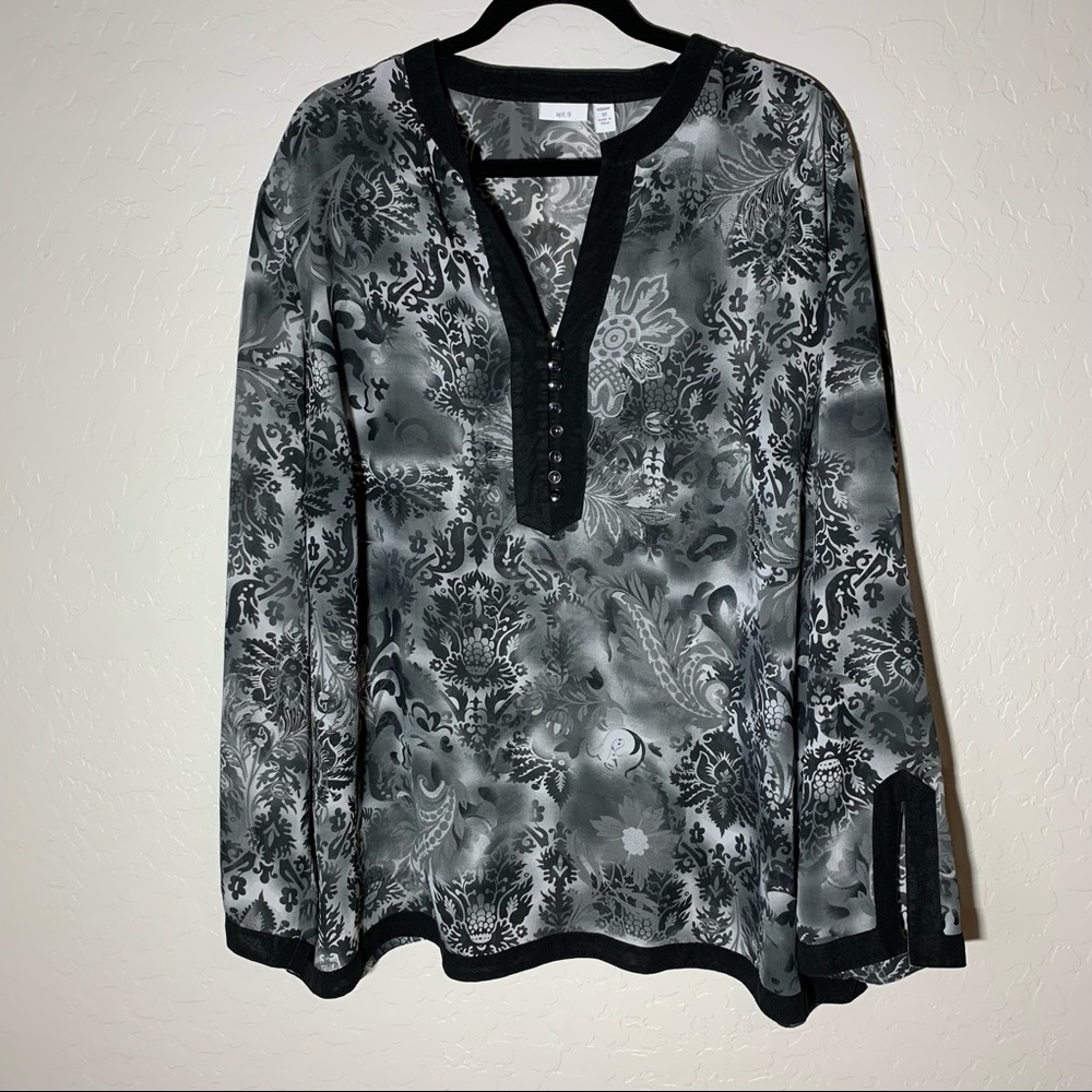 Apt. 9 Floral Blouse